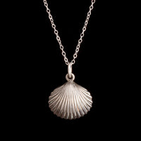 Late Victorian Shell Compass Necklace